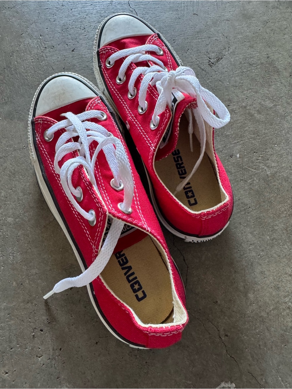 Converse Kids Low Top Canvas Sneakers - Red size 3